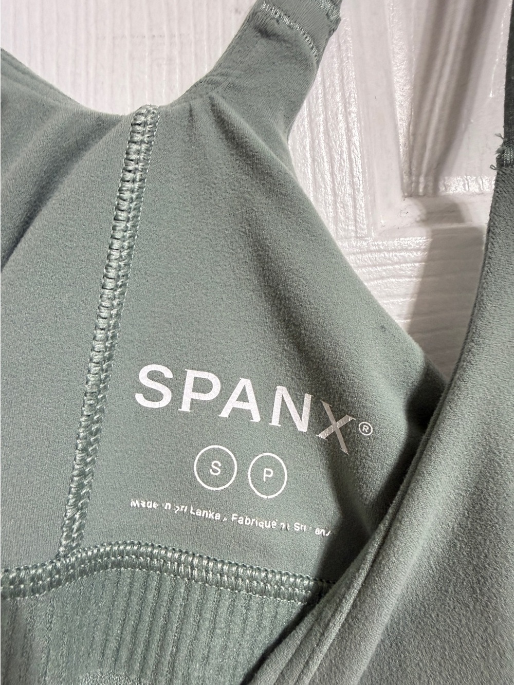 Spanx smooth seamless leggings, jacket and bra set Fennel green size small - Picture 12 of 16